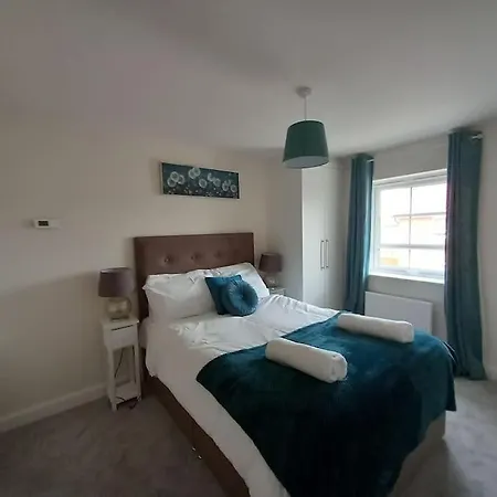 Cozy 3 Bed Sasha House In Beeston Nottingham Villa Exterior photo