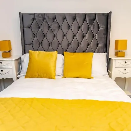 Cozy 3 Bed Sasha House In Beeston Nottingham Villa Exterior photo