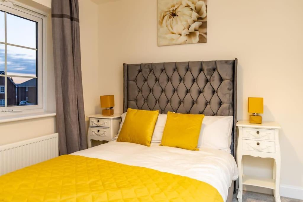 Cozy 3 Bed Sasha House In Beeston * Nottingham
