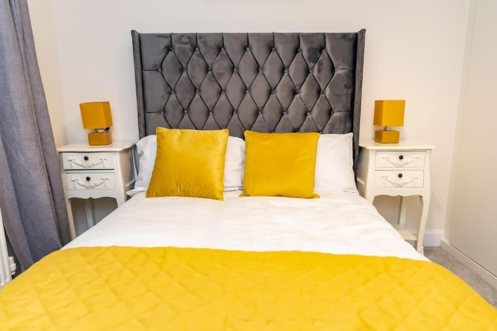 Holiday home Cozy 3 Bed Sasha House In Beeston